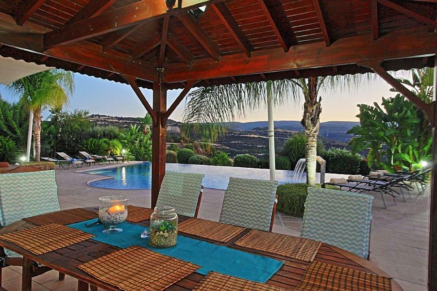 Skoulli Golden Valley Villa מראה חיצוני תמונה