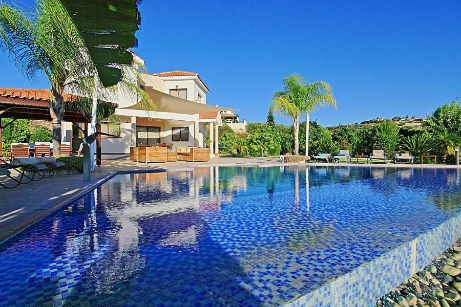 Skoulli Golden Valley Villa מראה חיצוני תמונה